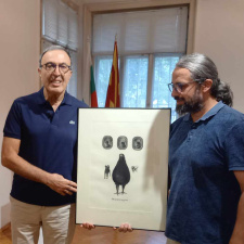 Ivo Pecov personally gave the graphic artwork "Rules are for the civilized ones" to the President of the Republic of Bulgaria Petar Stoyanov  (photo)